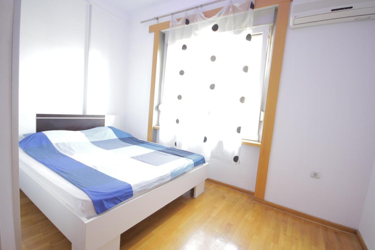 Apartman Obilic Belgrado Buitenkant foto