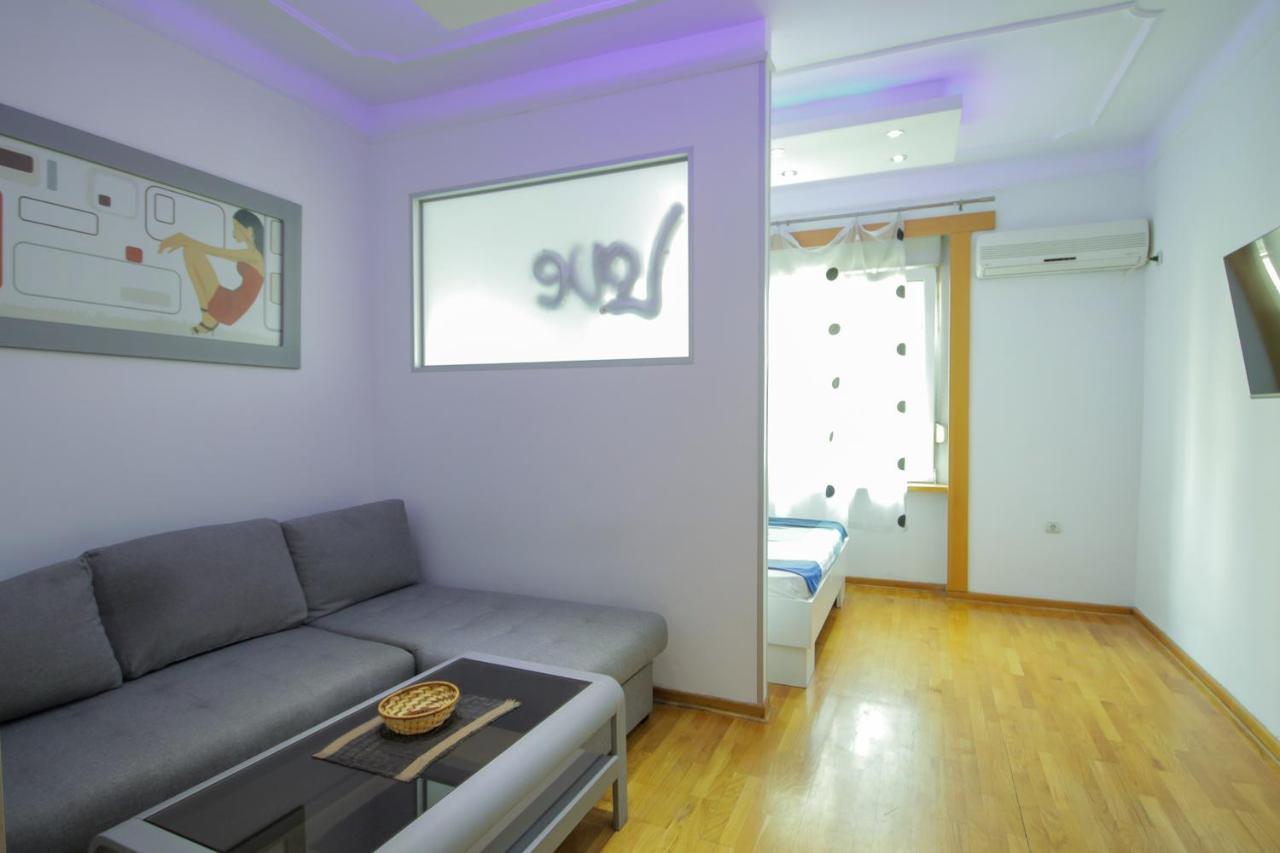 Apartman Obilic Belgrado Buitenkant foto