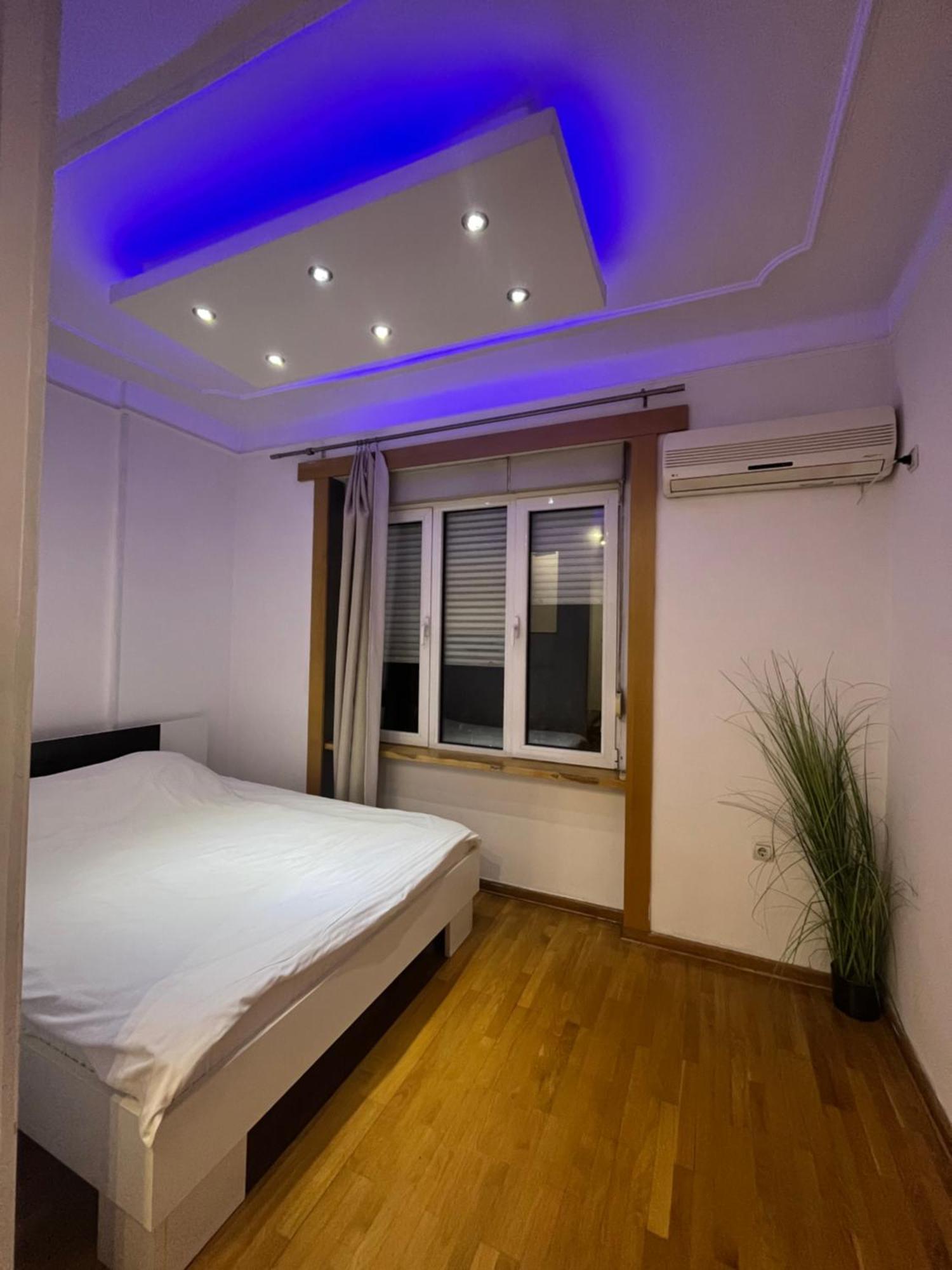 Apartman Obilic Belgrado Buitenkant foto